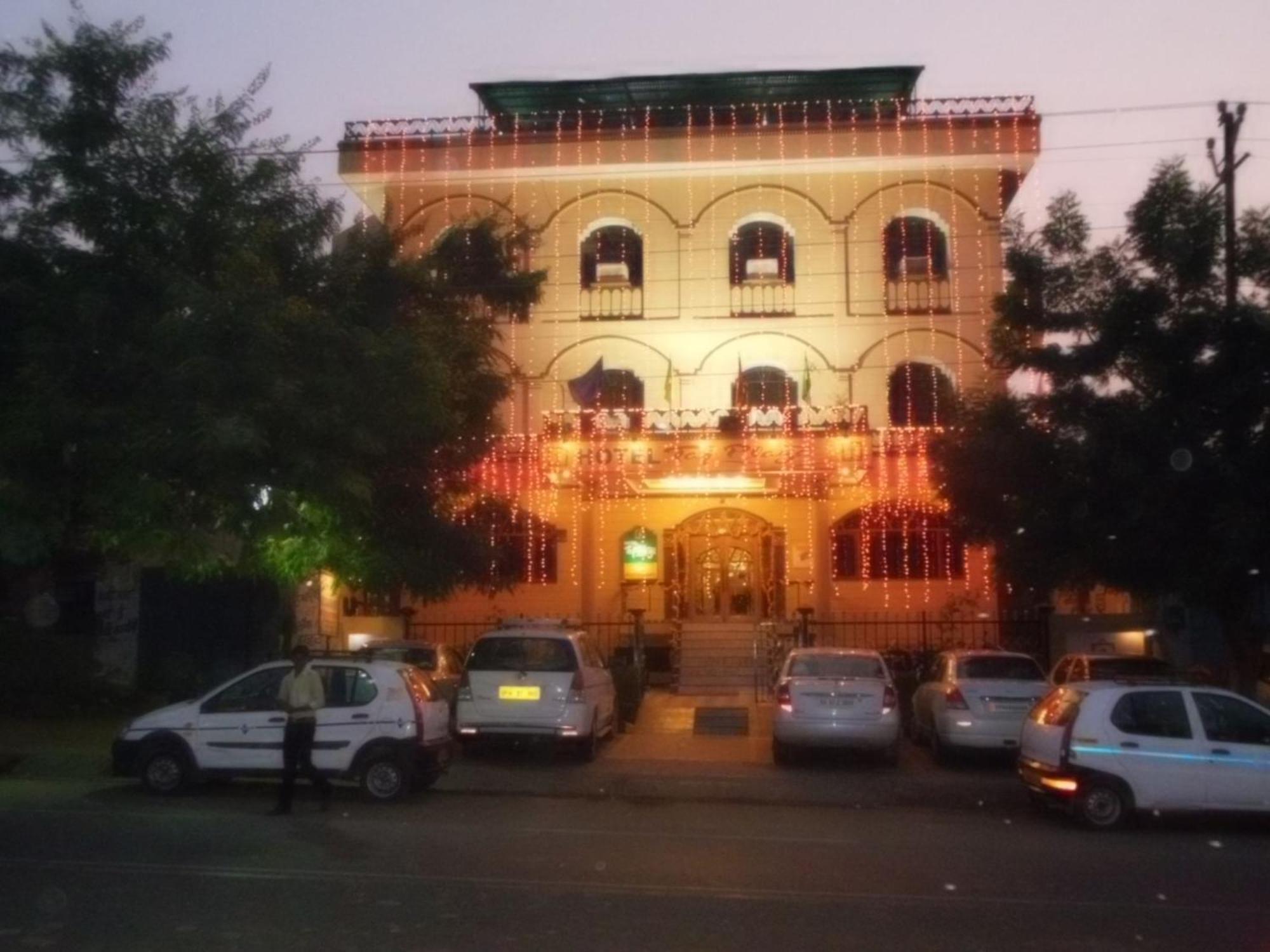 Hotel Taj Plaza, Vip Road, Agra Агра Экстерьер фото