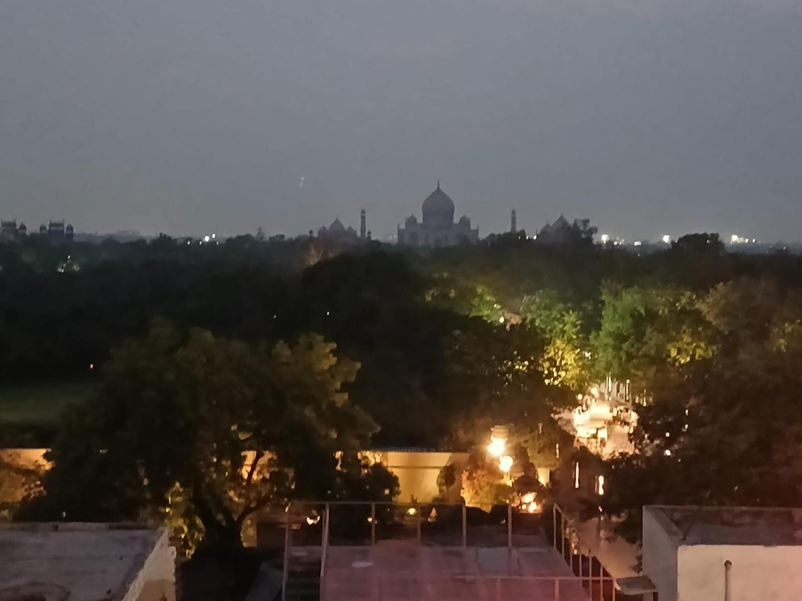 Hotel Taj Plaza, Vip Road, Agra Агра Экстерьер фото