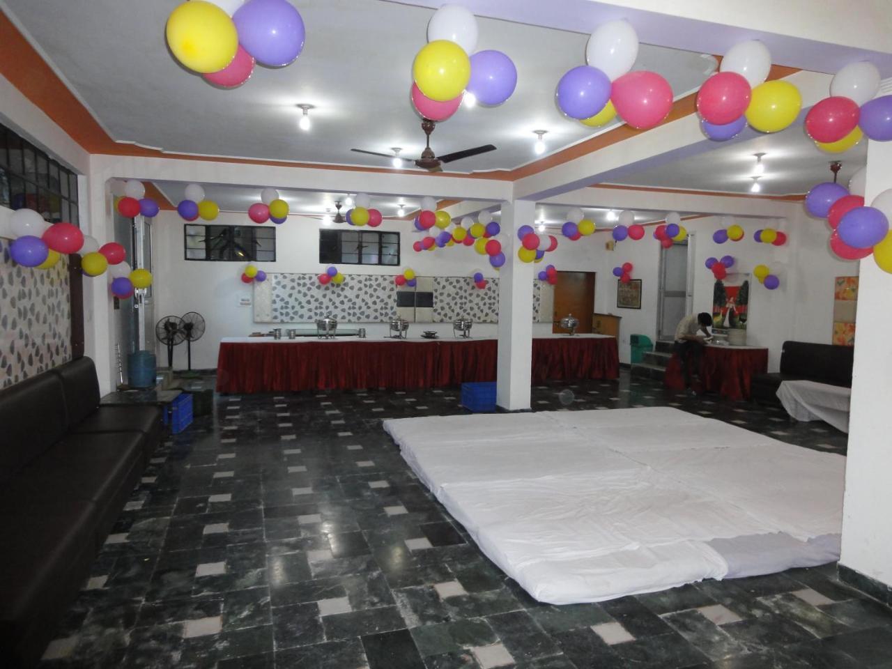 Hotel Taj Plaza, Vip Road, Agra Агра Экстерьер фото